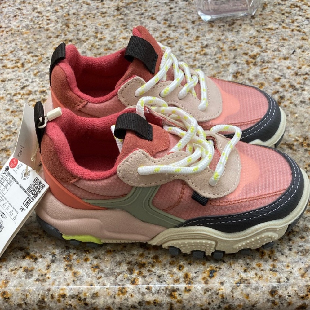 Girls Shoes